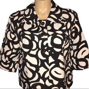 Madison Studio Jacket Size 16 Black & White